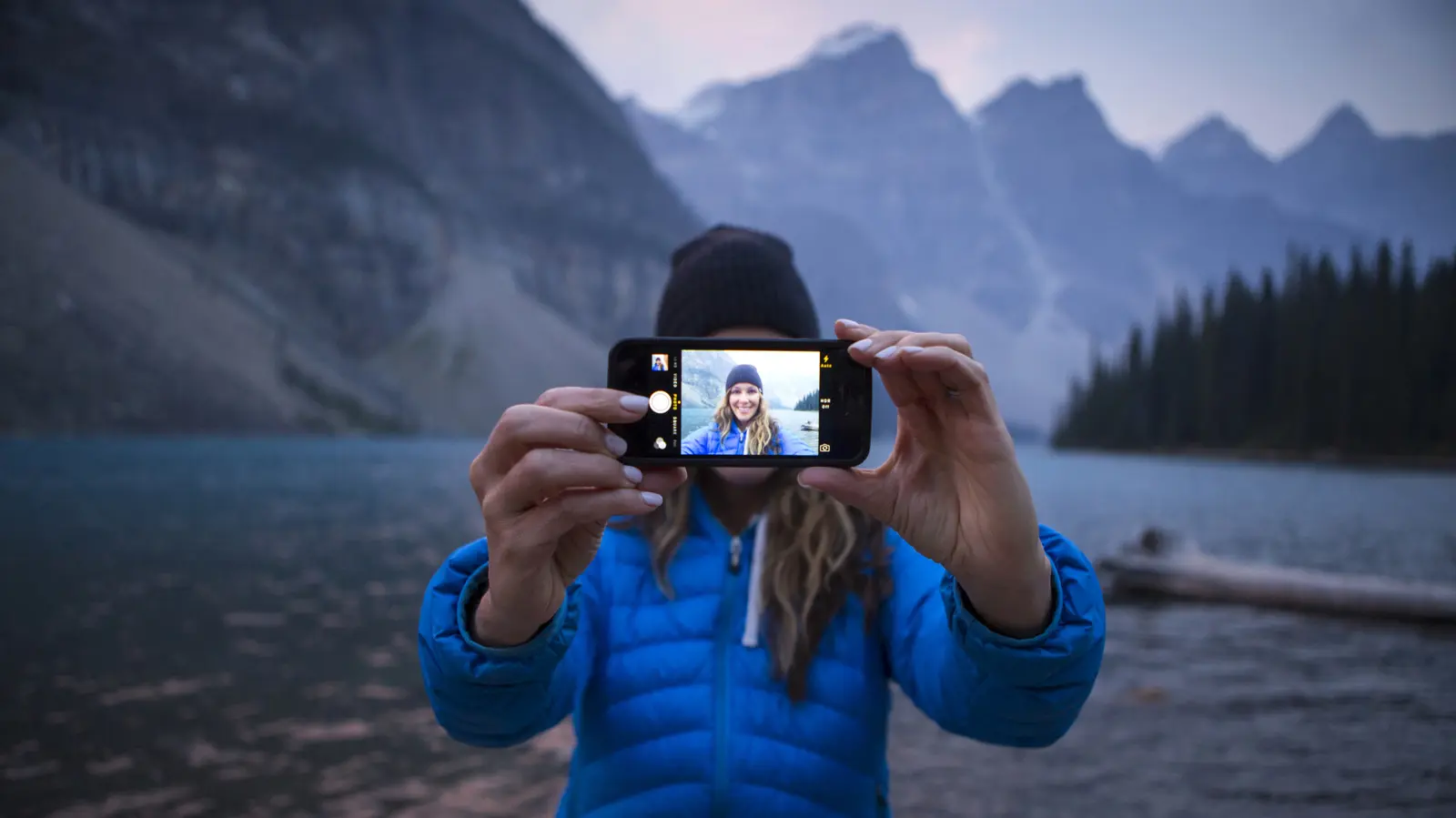 8 Tech Gadgets Every Hiking Enthusiast Will Want