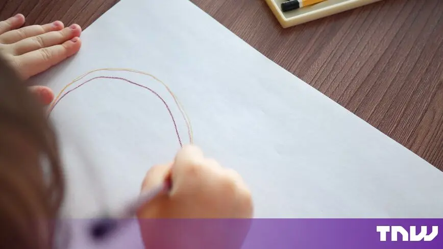 Luka's new AI projector starts the drawing and leaves the rest to kids