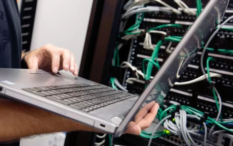 How Does Network Hardware Impact Your Company’s Network Performance?